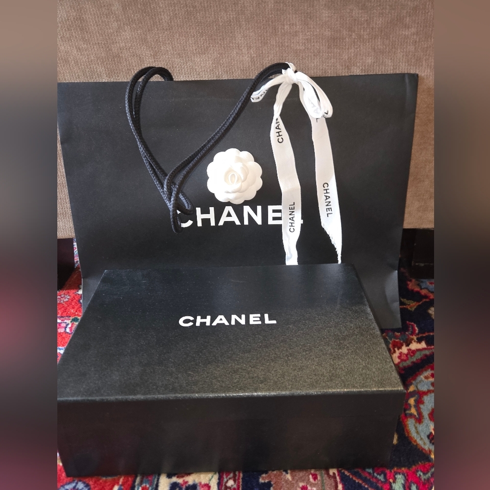 Authentic CHANEL Empty Shoe Box 2 Dust Bags Shopping Bag